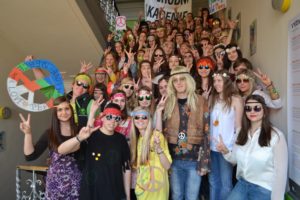 Hippies Majáles Obchodní akademie střední škola Prostějov
